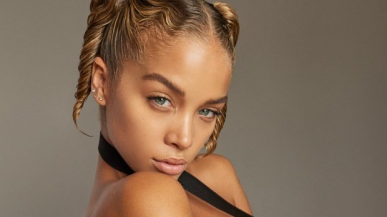 Джазмин Сандърс &ndash; новото секси изкушение