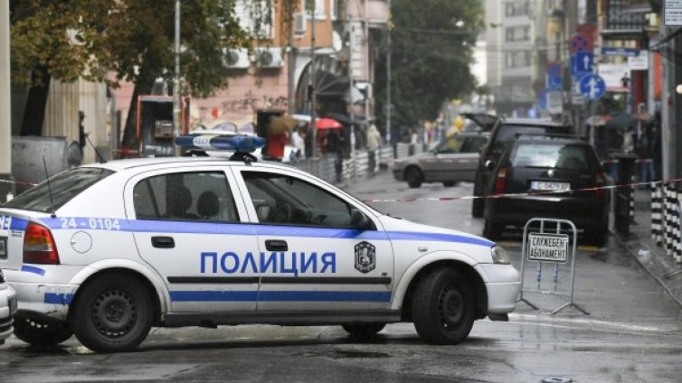 Фалшив сигнал за бомба опразни 7 СОУ в София