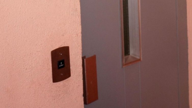 Последно: Няма да се спират асансьори от 1 януари