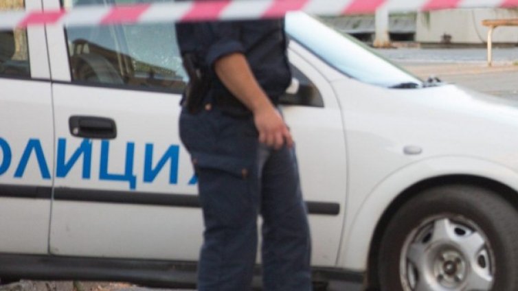 Откриха труп на недоносено бебе на метри от 6 РУП в София