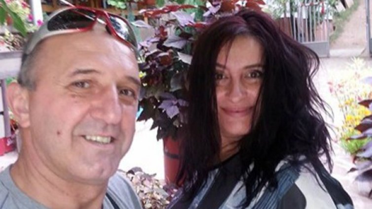 Основна версия: Охранителката стреляла по приятеля си