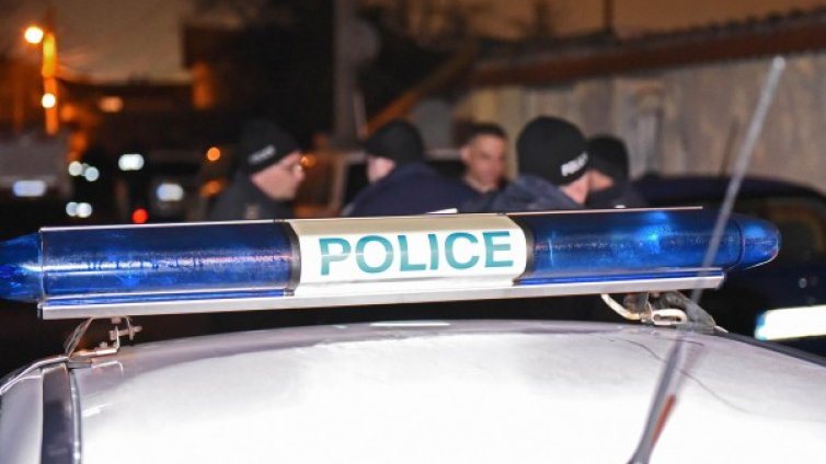 Спипаха 40 нелегални мигранти край Бургас, всички от Ирак