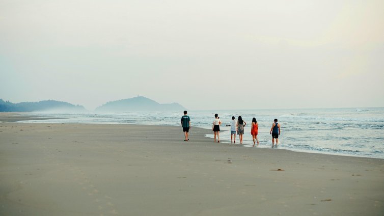 Поколение Z - не гледат телевизия, 1/4 от деня им минава пред екрана 