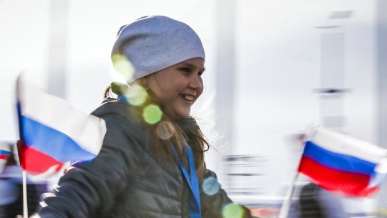 Златната младеж на Русия: Навсякъде е по-добре от Рашка!