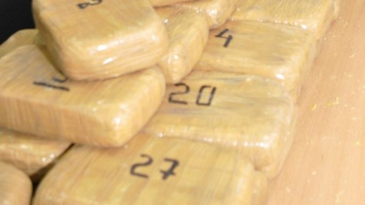 Шофьорът с 26 кг кокаин се оказа бивш полицай