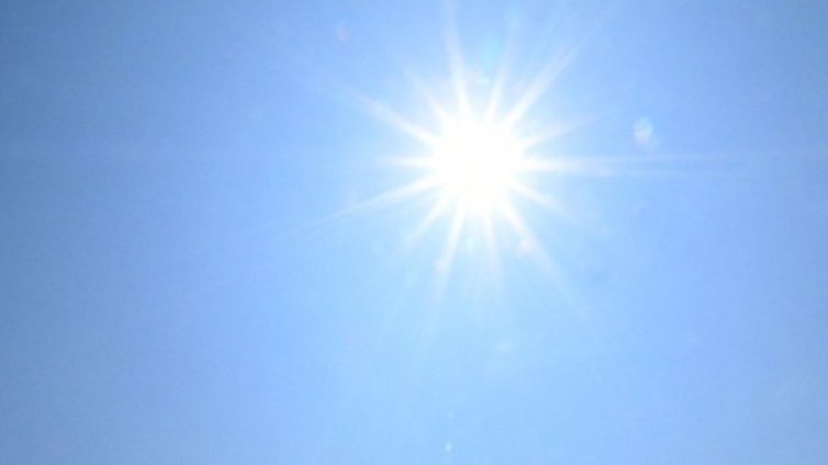 Уикендът започва със слънце и по-високи градуси