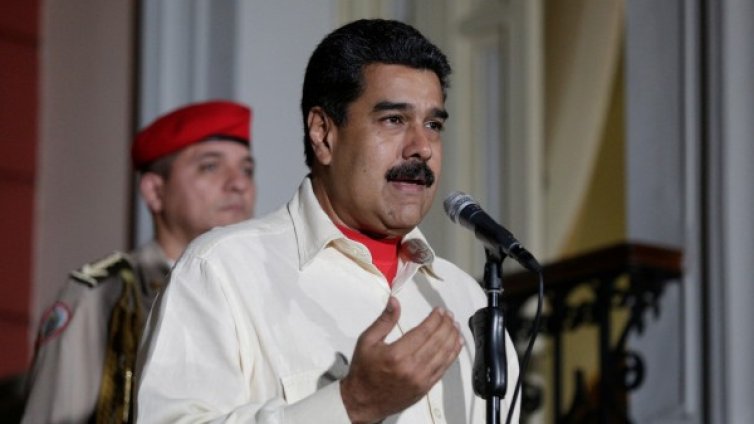 Президентът на Венецуела става... радиоводещ