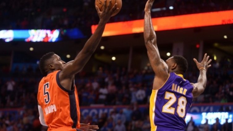 В НБА дават луди пари на играчи