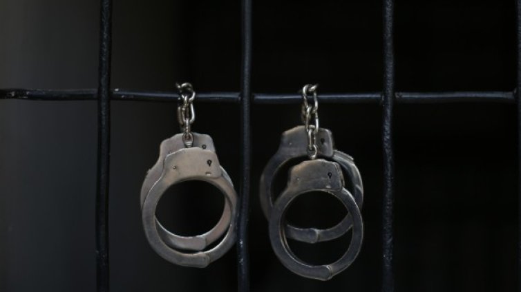 Фермер в затвора - взел субсидии за земя, оран - няма