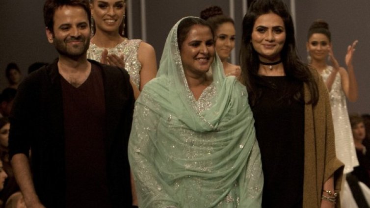 Жертва на групово изнасилване в Пакистан &ndash; като топ модел