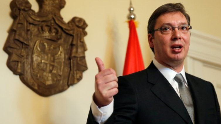 Премиерът на Сърбия "изчезна", не отиде на работа