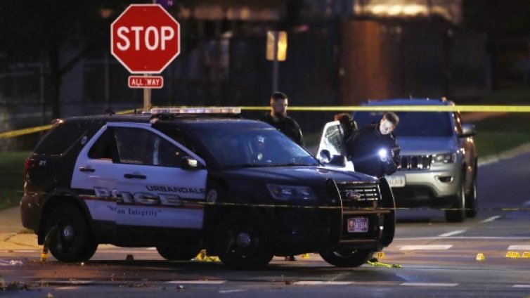 Пак напрежение в САЩ: Двама полицаи убити в щата Айова