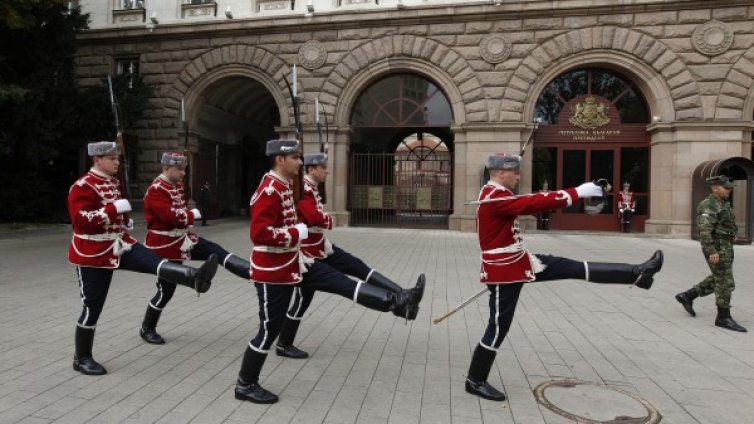 "Х" или "V" за президента, за референдума