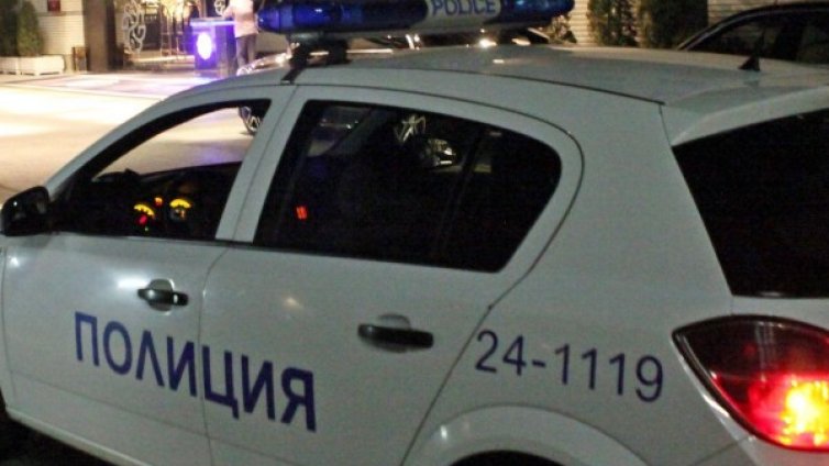 Простреляха охранител на казино в Ботевград