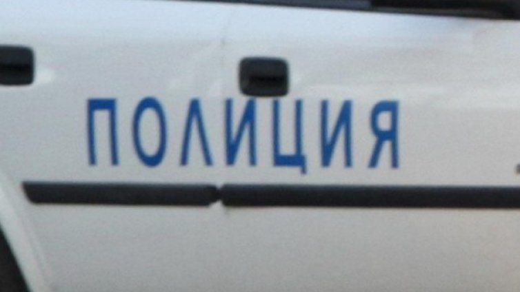 92-годишна метна 8 бона на ало апаши през терасата си