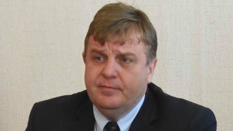 Каракачанов гласува за силна национална държава