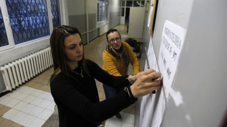 ЦИК може да удължи изборния ден, но максимум до 21 ч.