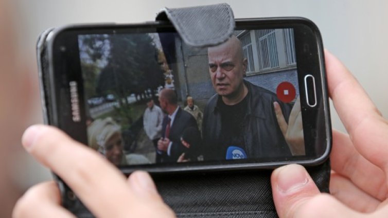 Дали Слави ще прави партия? Ще направи това, което е нужно!