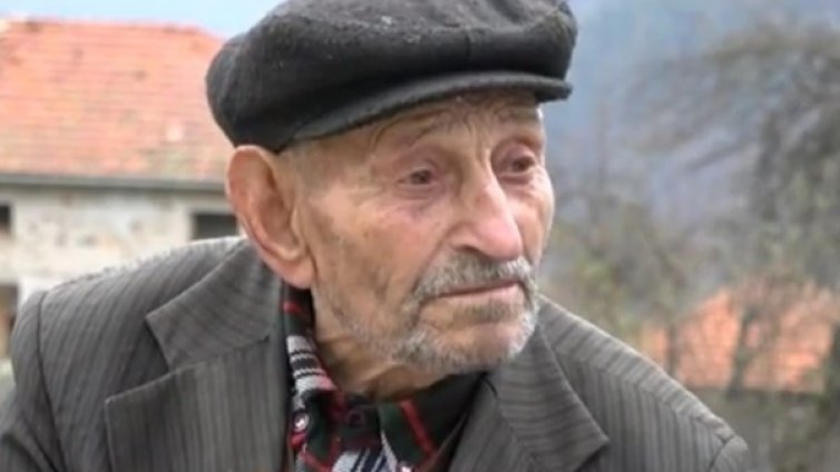 Вековен избирател: Дисциплинираният дядо Миладин