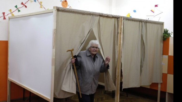 Изборният ден преполови, 27% дадоха гласа си