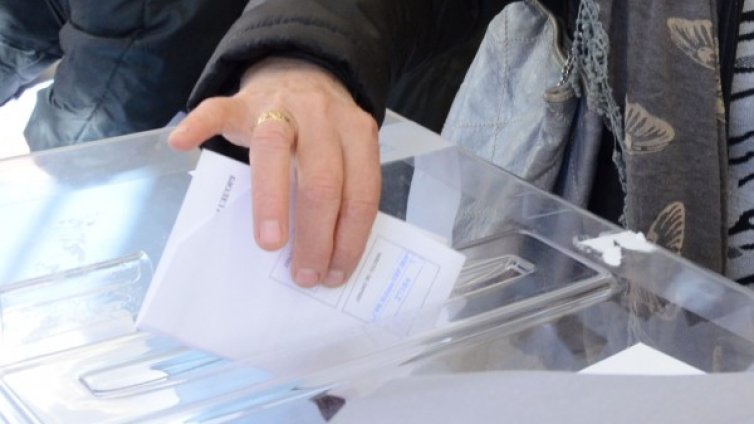 41,93% - избрателната активост към 17:00 часа