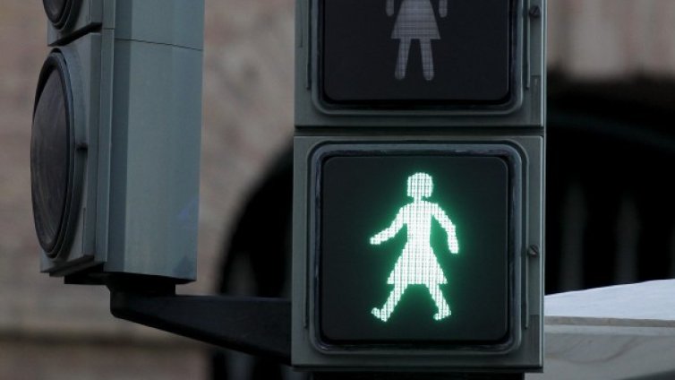 Светофарът ни пришпорва... по формула от 30-те години