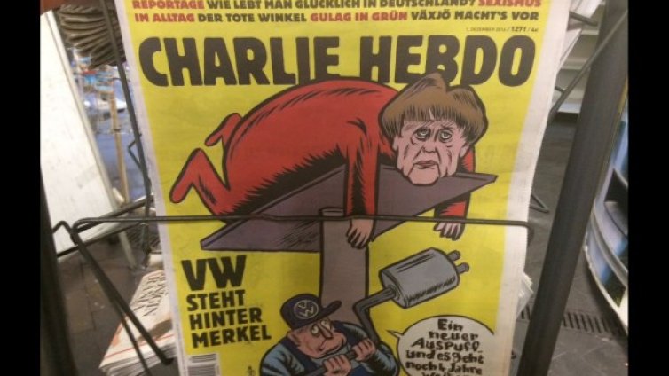 Меркел с нови ауспуси – "Charlie Hebdo" на немски