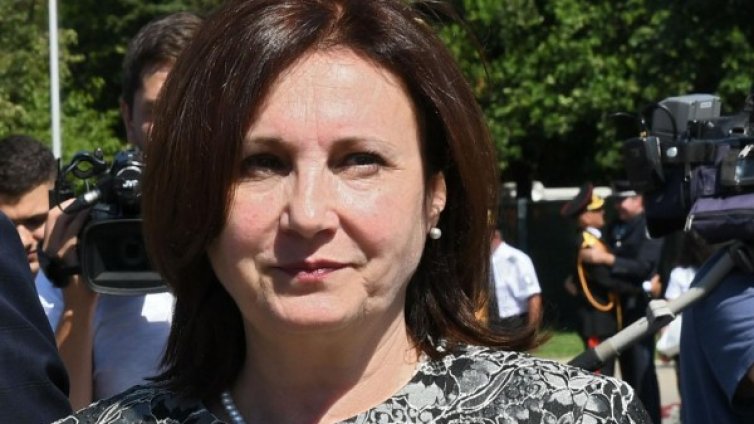 Бъчварова: Не може да правиш кабинет с министри под наем