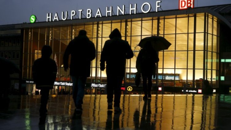 Половината от делата за нападения над жени в Кьолн &ndash; прекратени 