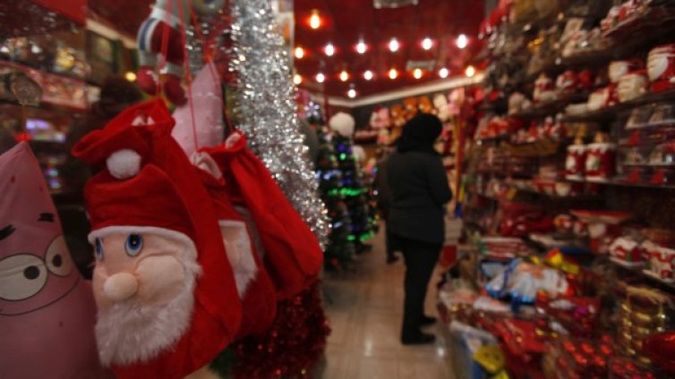 С празниците идват и подаръците. Но къде са уловките?