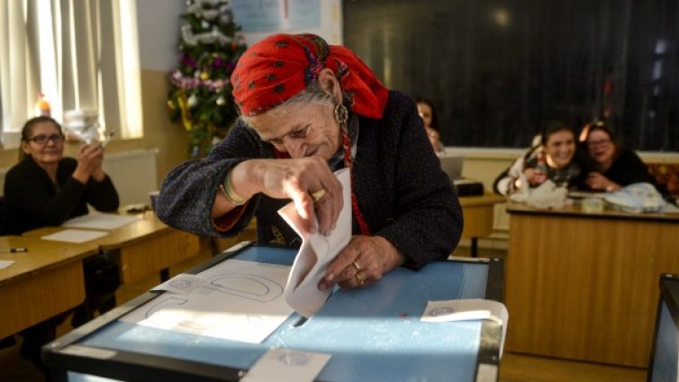 Социалдемократите печелят вота в Румъния