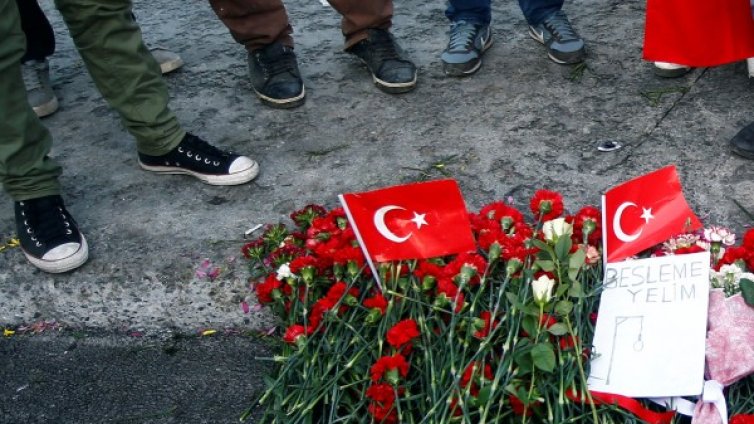 44 души са вече жертвите на атентата в Истанбул