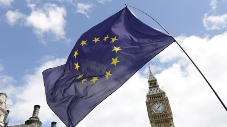 Нова Brexit война: Кой ще дойде на вечеря