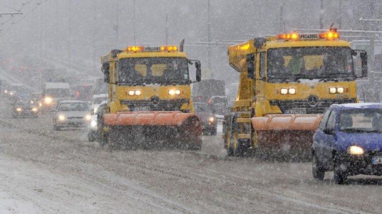 Фандъкова нареди: Снегорини на 60 места в София