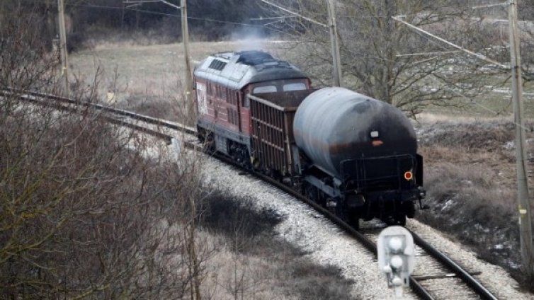 6 са изведените цистерни от Хитрино, работи се по още 6