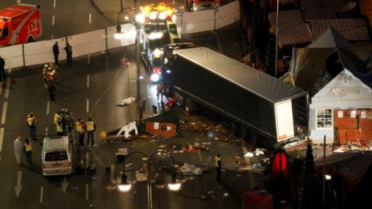 "Ислямска държава" пое отговорност за терора в Берлин