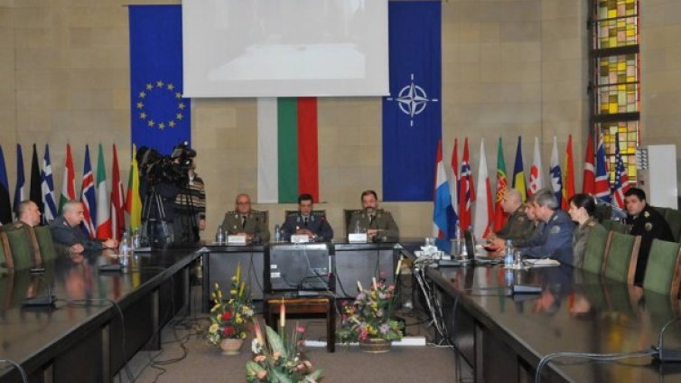 140 наши военни участват в мисии зад граница