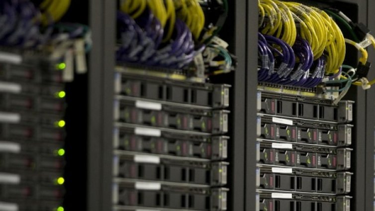 Всеки канадец &ndash; с бърз интернет