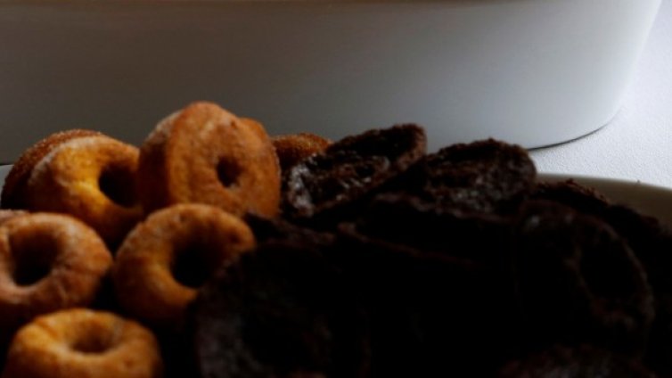 Рецептата Dnes: Коледен десерт със сладко