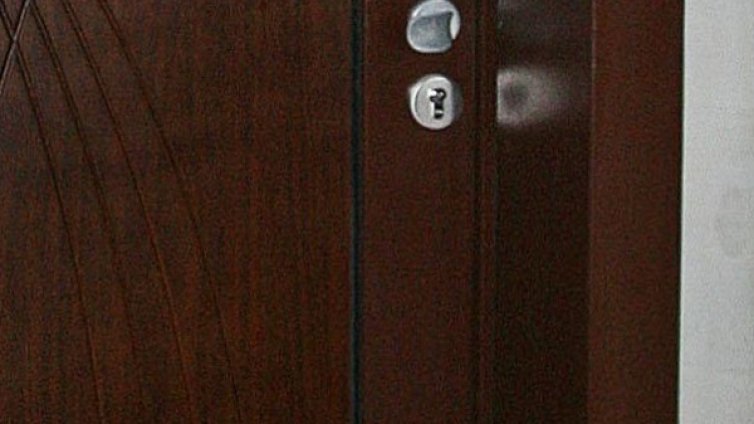 Апаши си отключват за секунди, не оставят следи 