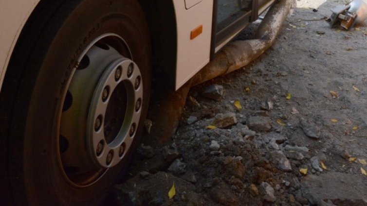 Автобус падна в пропаст в северната част на Турция