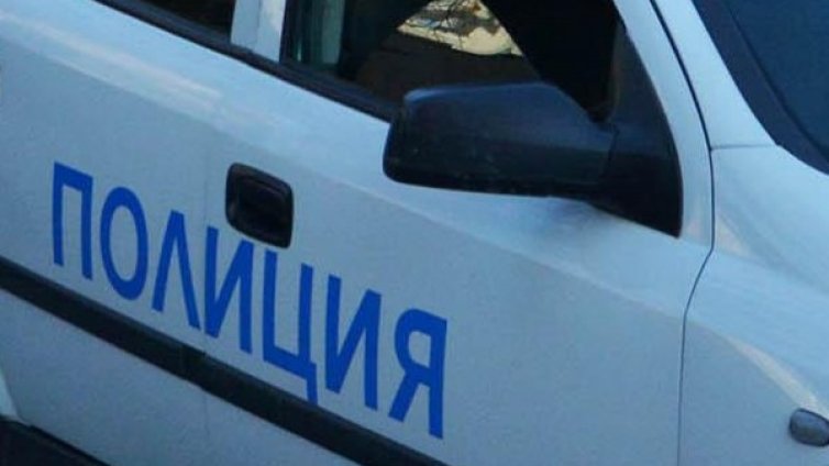 Гневен клиент се опита да прегази охранител на магазин