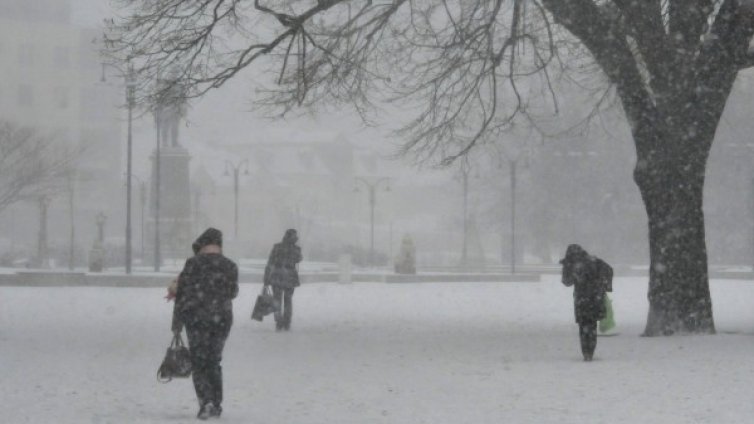 Жълт код за сняг и поледици е обявен за 12 области