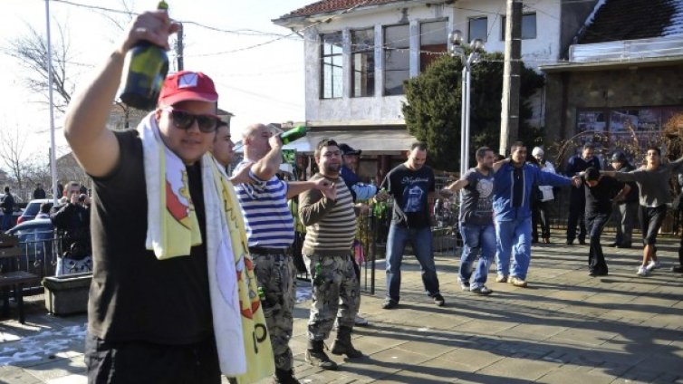 Празниците продължават: След Йордан, ред е на Иван! 