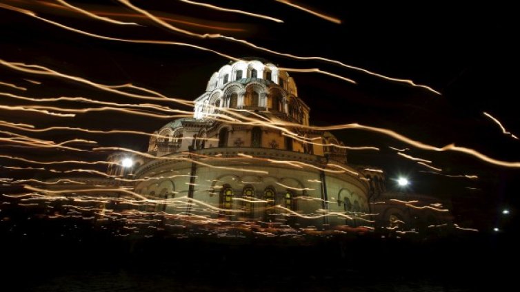 Хазяи масово избиват наеми: Апартаментите &ndash; хотели!