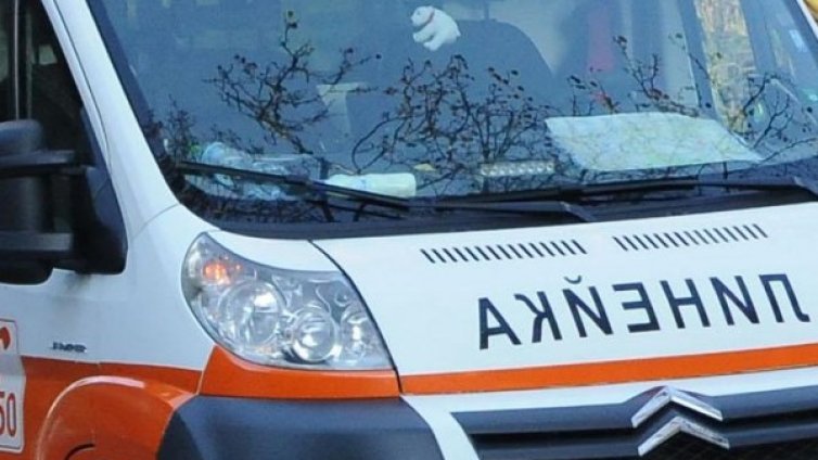 Дете пострада сериозно при взрив на печка на дърва