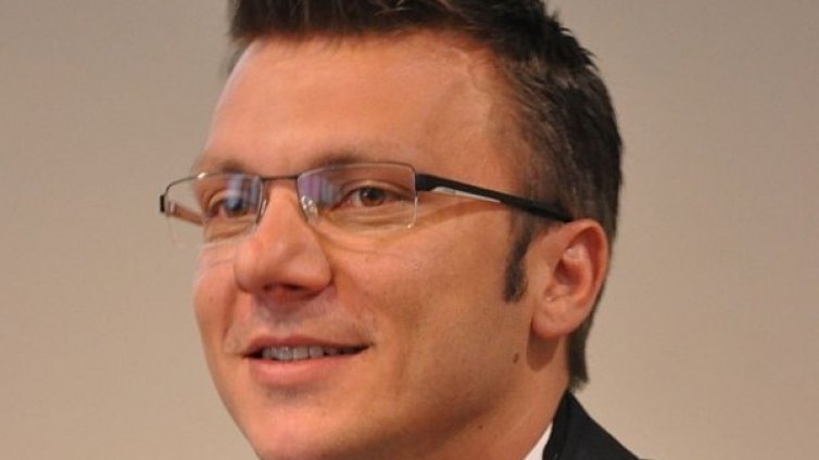 Защо чакаме човек да развие цироза и тогава да го лекуваме от Хепатит С?