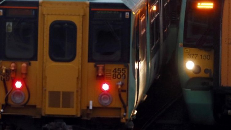 22 ранени след удар на два влака близо до Нови Сад