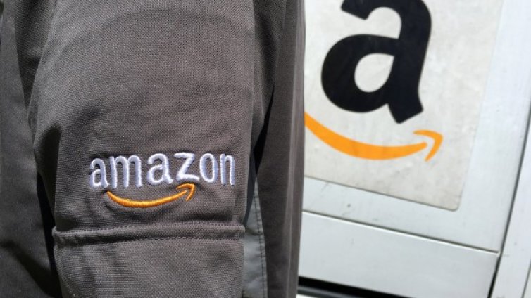 Как Amazon зарадва милиардера Доналд Тръмп