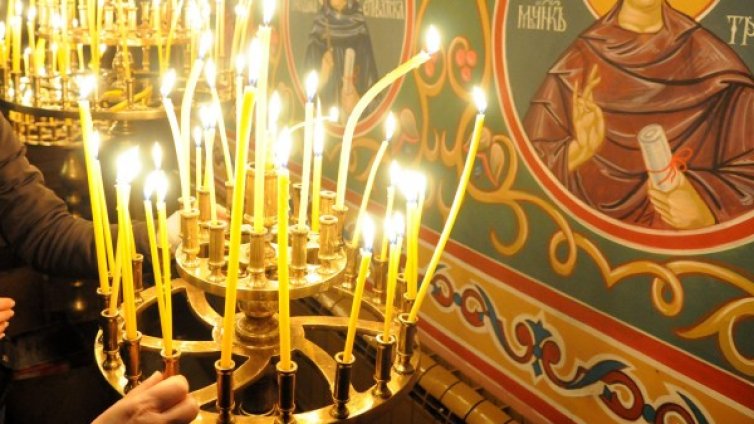 Ред е на Антоновден! Да почерпят Антон, Антония, Донка...